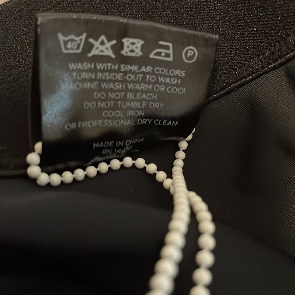 NWOT Adam Selman Sport Black French Cut Sheer Daisy Print Leggings - Picture 9 of 11